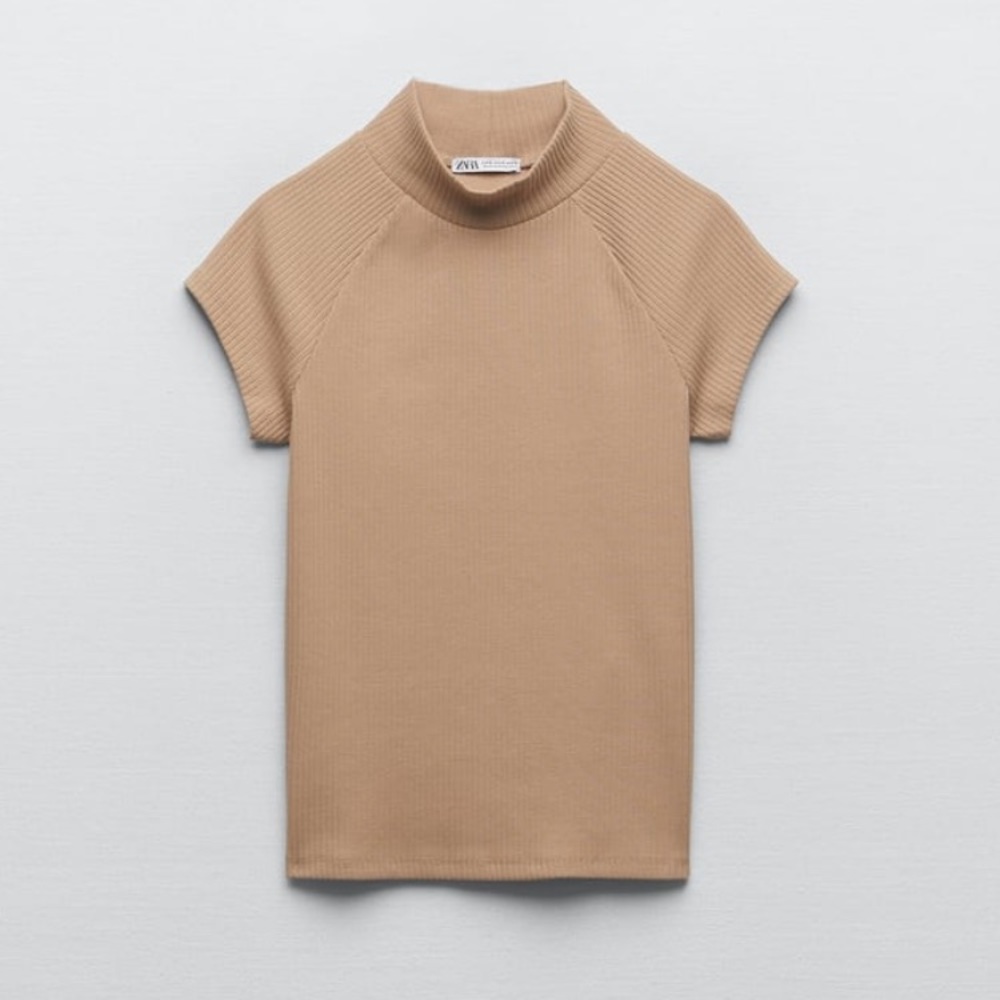 Zara Ribbed Tshirt - Picture 2 of 5